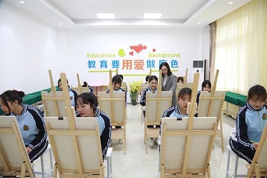 想学技术当学徒真的好吗？成都新东方告诉你答案